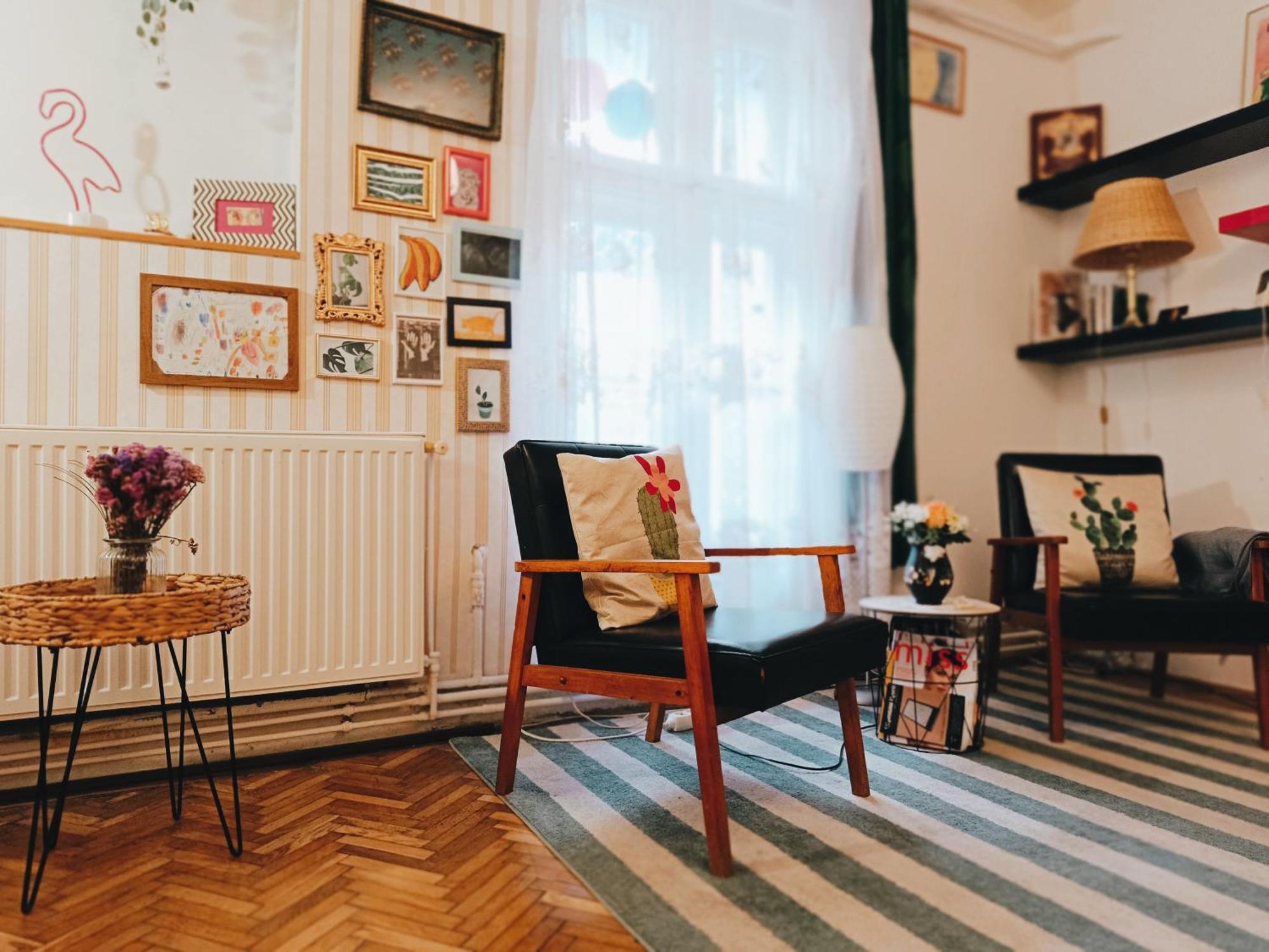 Flat In Historic Villa With Your Own Private Garden, Near City Park Budapest Exteriör bild